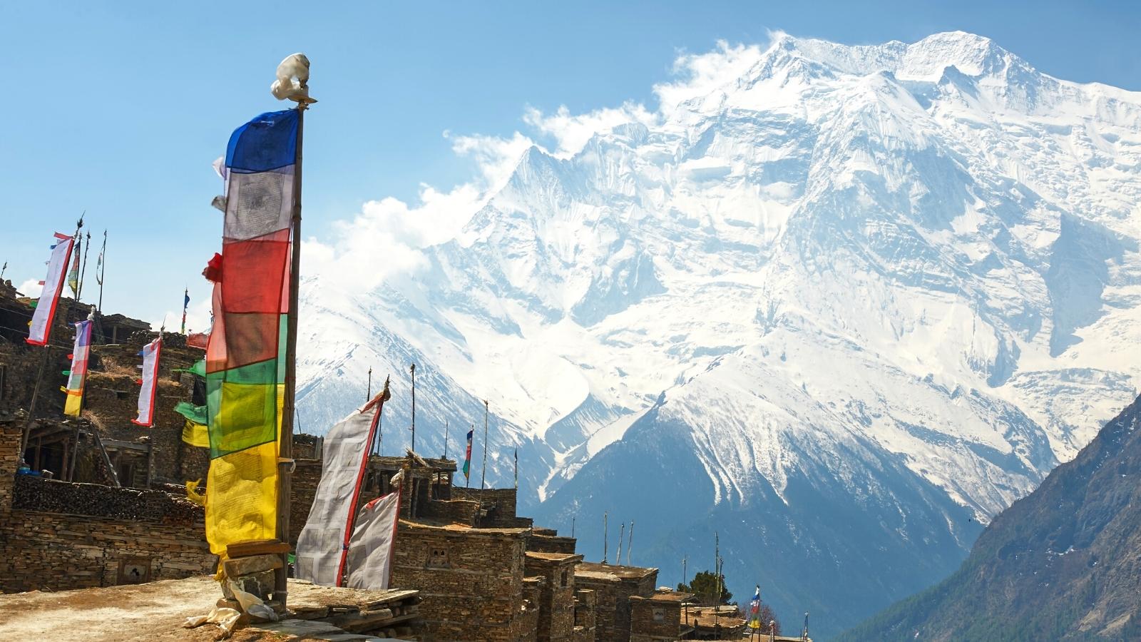 La plus haute montagne du monde UCM Center